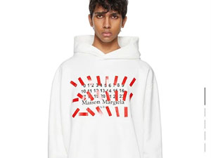 Selecting color for the hoodie