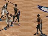 Setting the pick in NBA Live Mobile Basketball