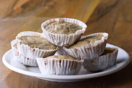 Cinnamon Raisin Muffins thumb