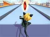 Sliding Under Obstacles in Miraculous Ladybug & Cat Noir - The Official Game