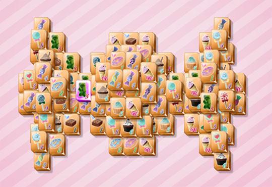 Play with Candy Themed Tiles in Mahjong Diamonds