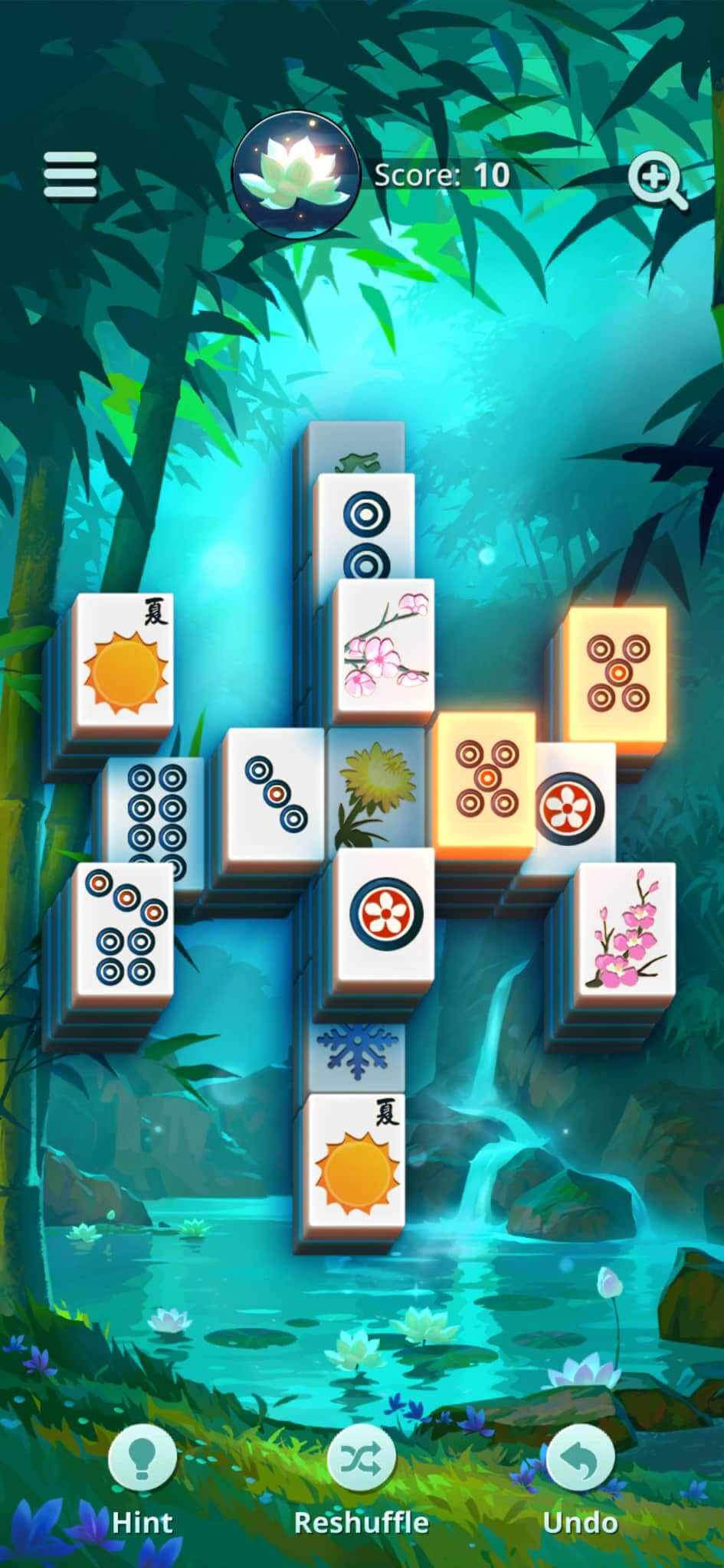 Jogar Mahjongg Solitaire Tiles jogo online gratuito