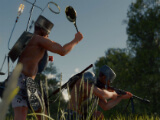 Hitting someone with a frying pan in Cuisine Royale Hitting someone with a frying pan in Cuisine Royale