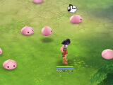 Being surrounded by Poring in Ragnarok M: Eternal Love