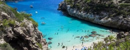 Sun-Kissed Adventures: 6 Tips to Take Note of When Visiting the Beach_thumb