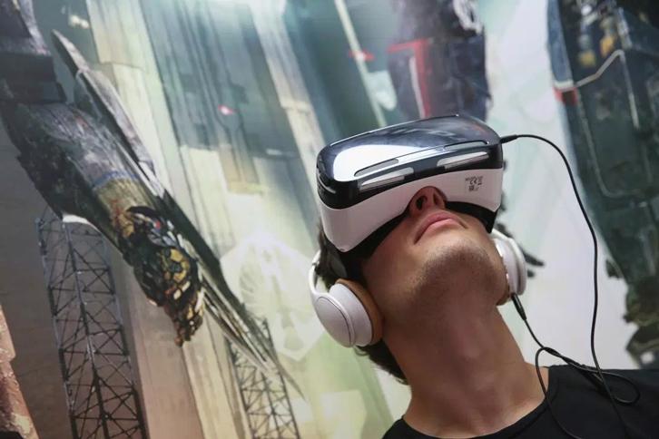 Mobile virtual reality is the future Mobile virtual reality is the future